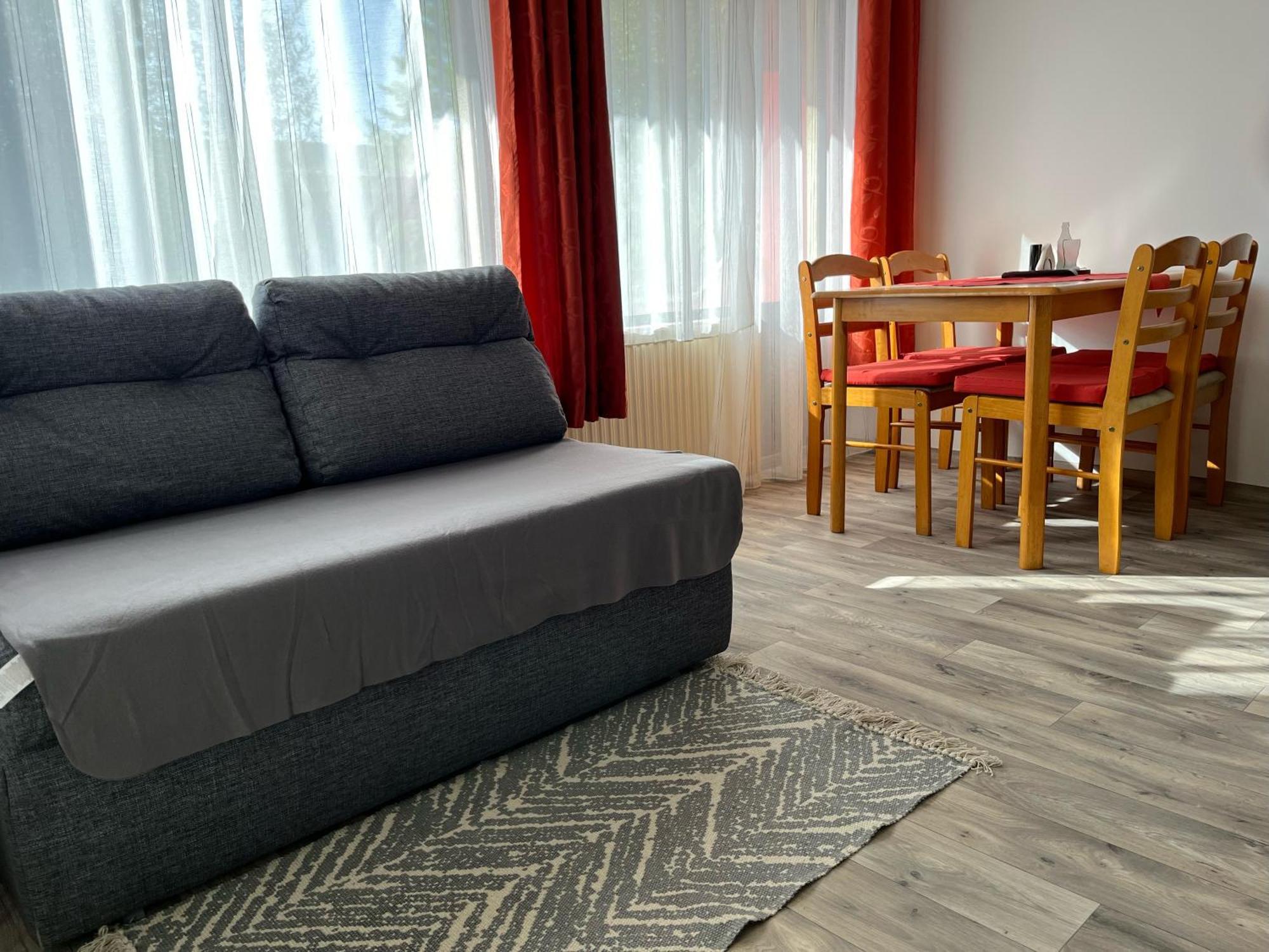 Centr00M Apartman Dunafoldvar المظهر الخارجي الصورة